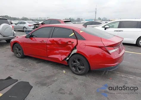 2021 Hyundai Elantra Sel z USA, uszkodzony, nr VIN KMHLS4AG3MU064327